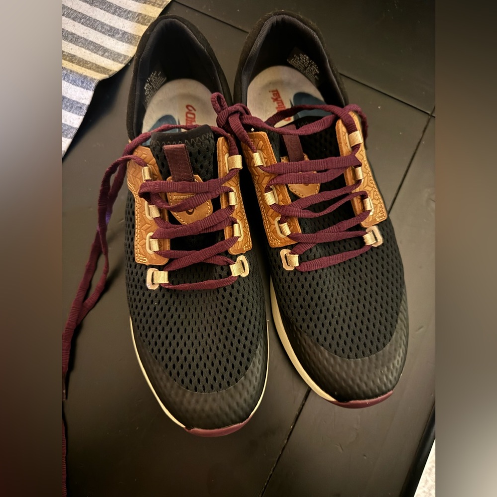 OluKai Wailuku Sneaker walking shoe made with soft and breathable mesh upper
